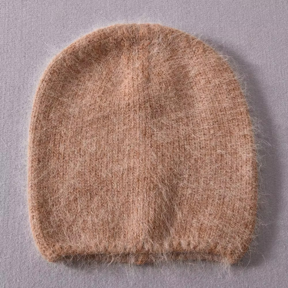 Thin soft beanie made of Angora wool, white