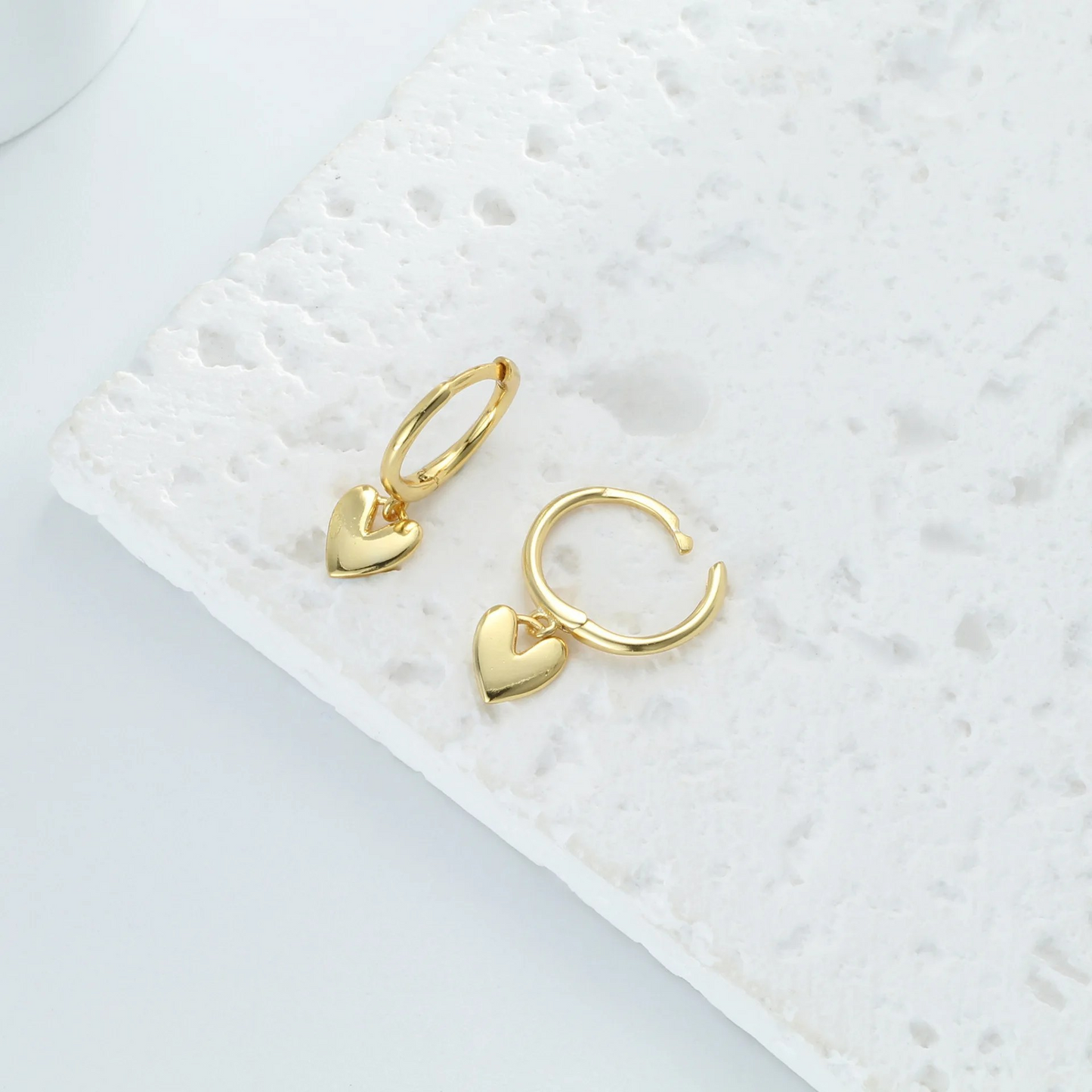 Minimalist hoop earrings with heart pendant, 925 silver, 18K gold