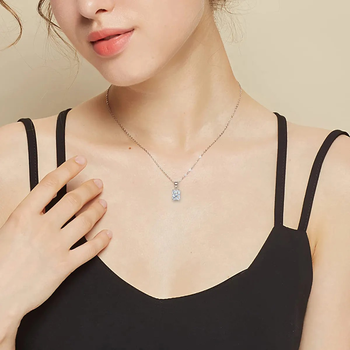 Kette mit 1 Ct Moissanit Anhänger Baguette, 925 Sterling Silber