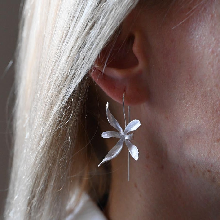 Große wilde Orchidee Hängeohrringe, 925er Silber