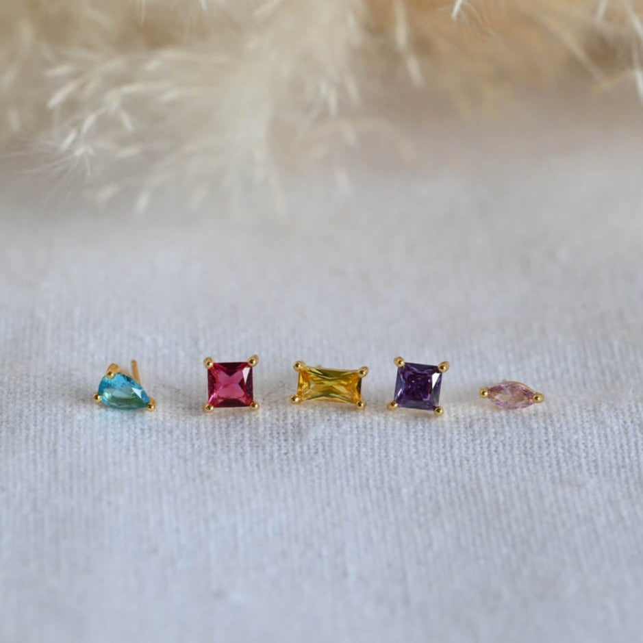 Asymmetrische Ohrstecker 5 Stück mit buntem Zirkon, 925er Silber, 18K Gold