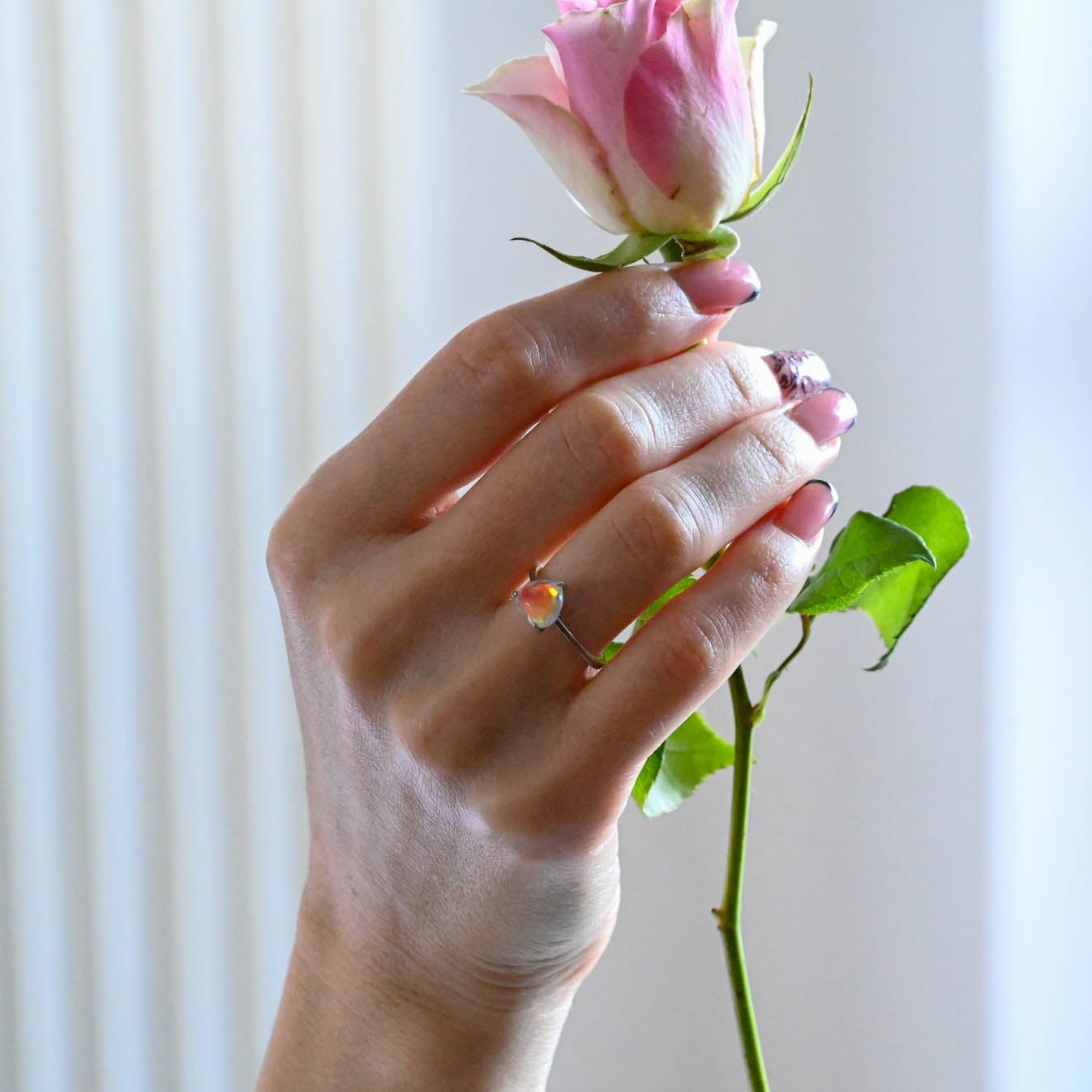 Ring with large rainbow crystal, 925 silver
