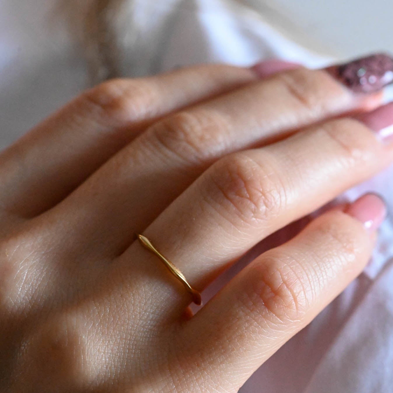 Thin minimalist ring, adjustable size, 925 silver, 18K gold