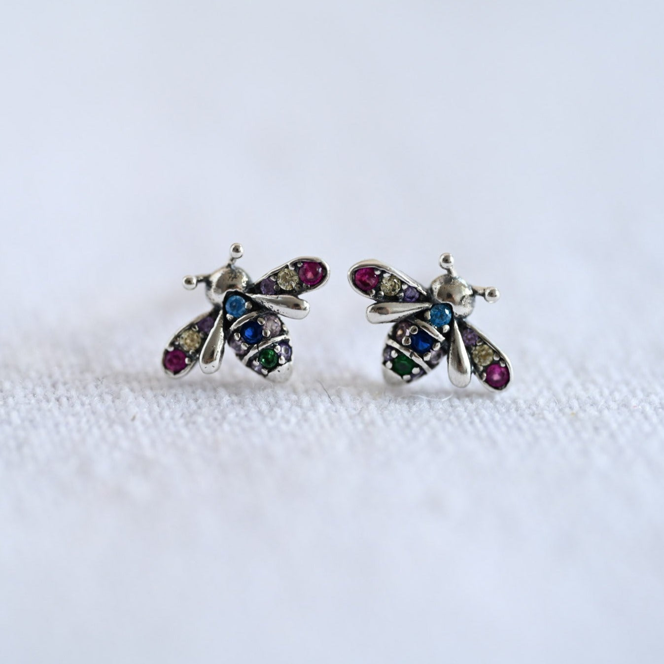 Cute minimalist earrings – Dainty bee stud earrings bee rainbow