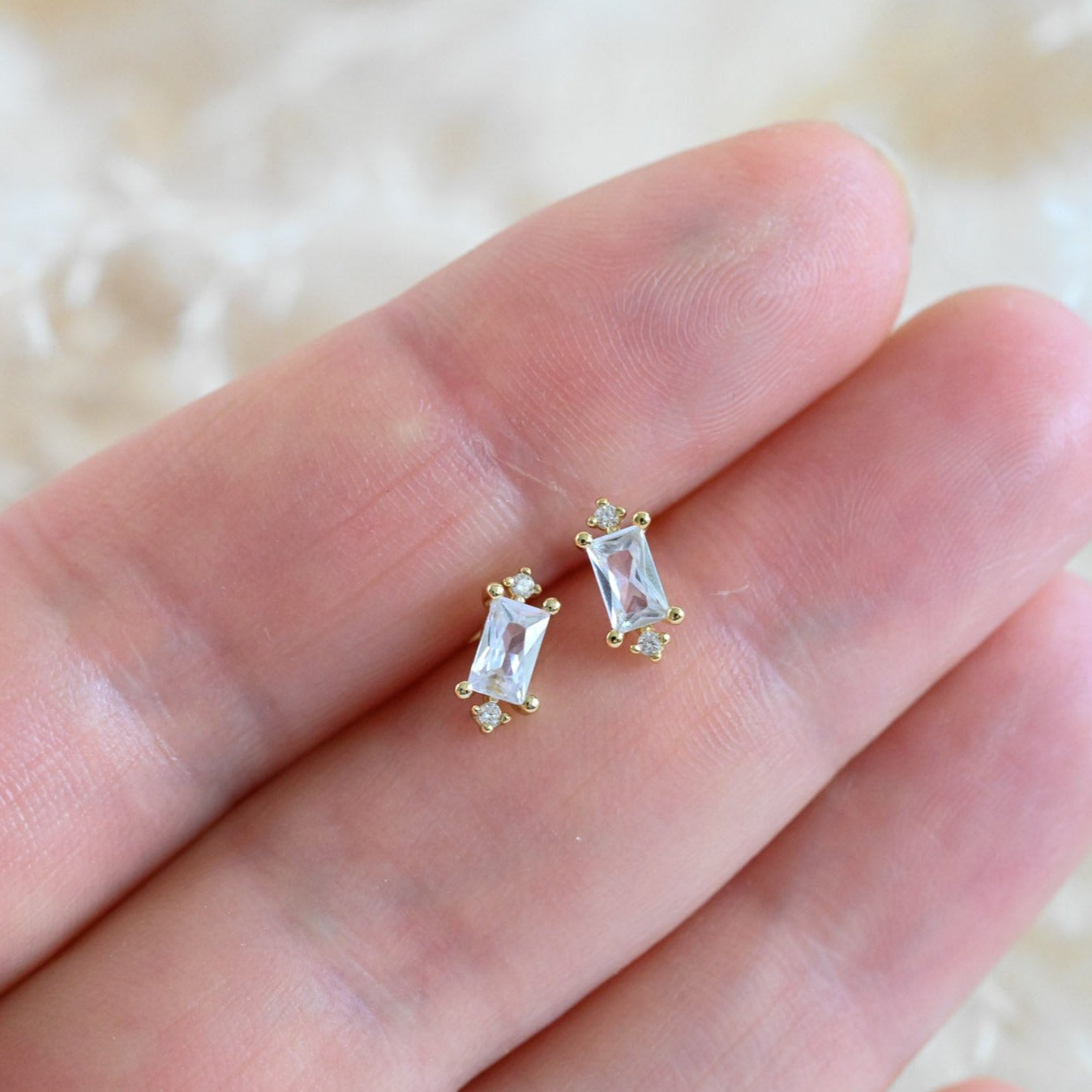 Kleine Zirkon Baguette Ohrstecker, 925er Silber, 14K Gold