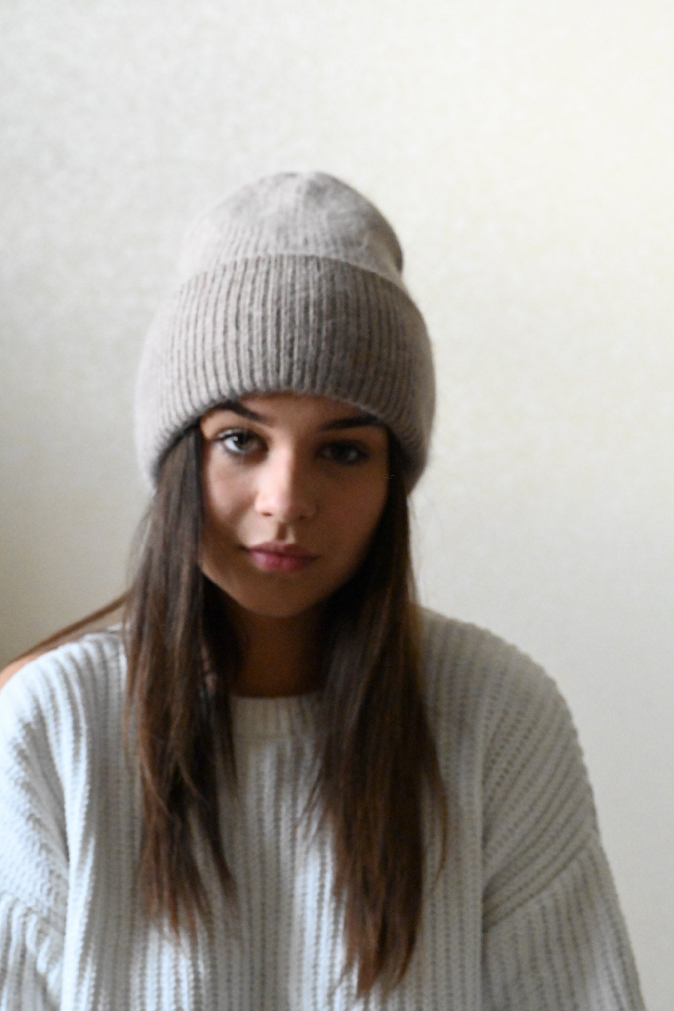 Warme, weiche und flauschige Angora Beanie, cappuccino