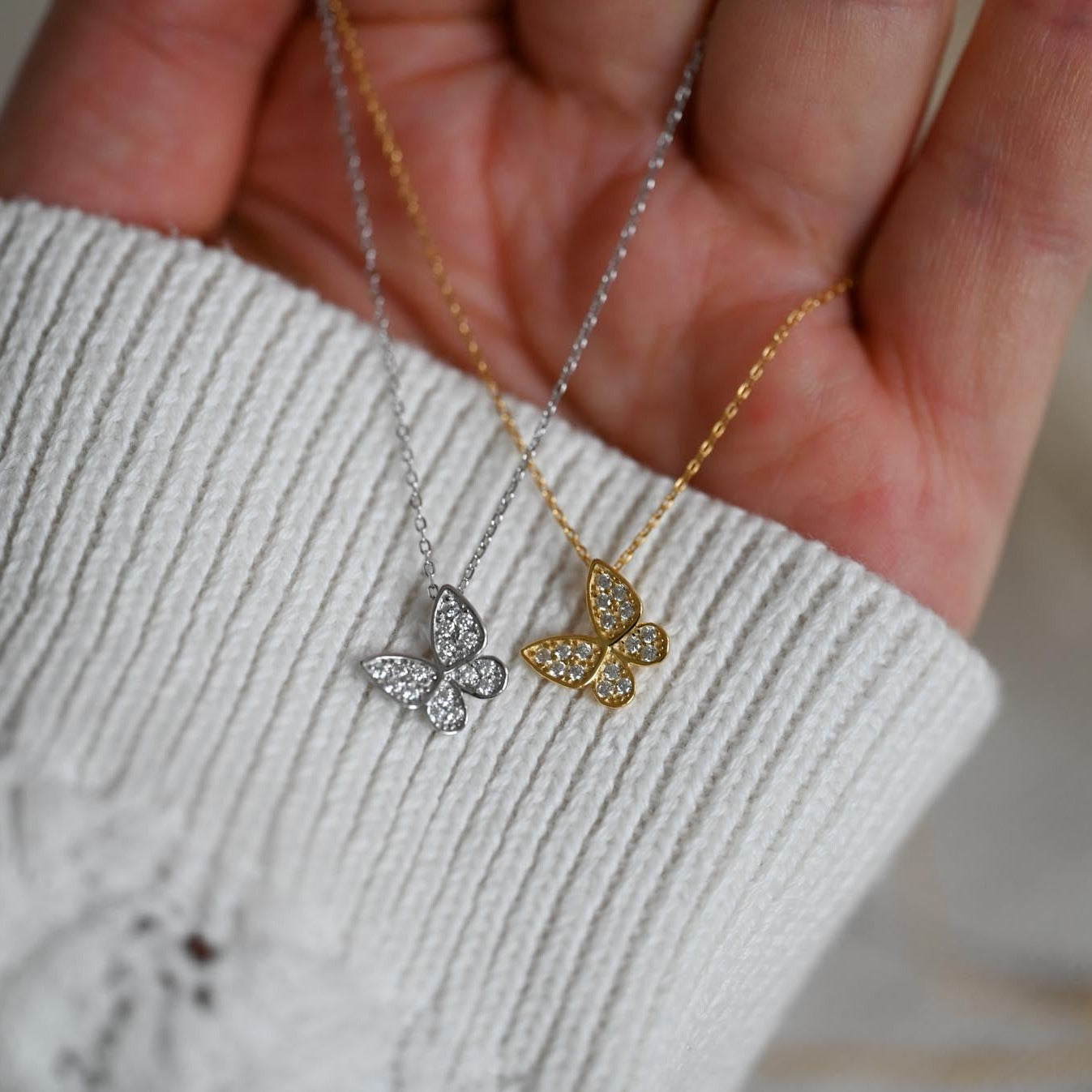 Minimalist necklace with butterfly gold