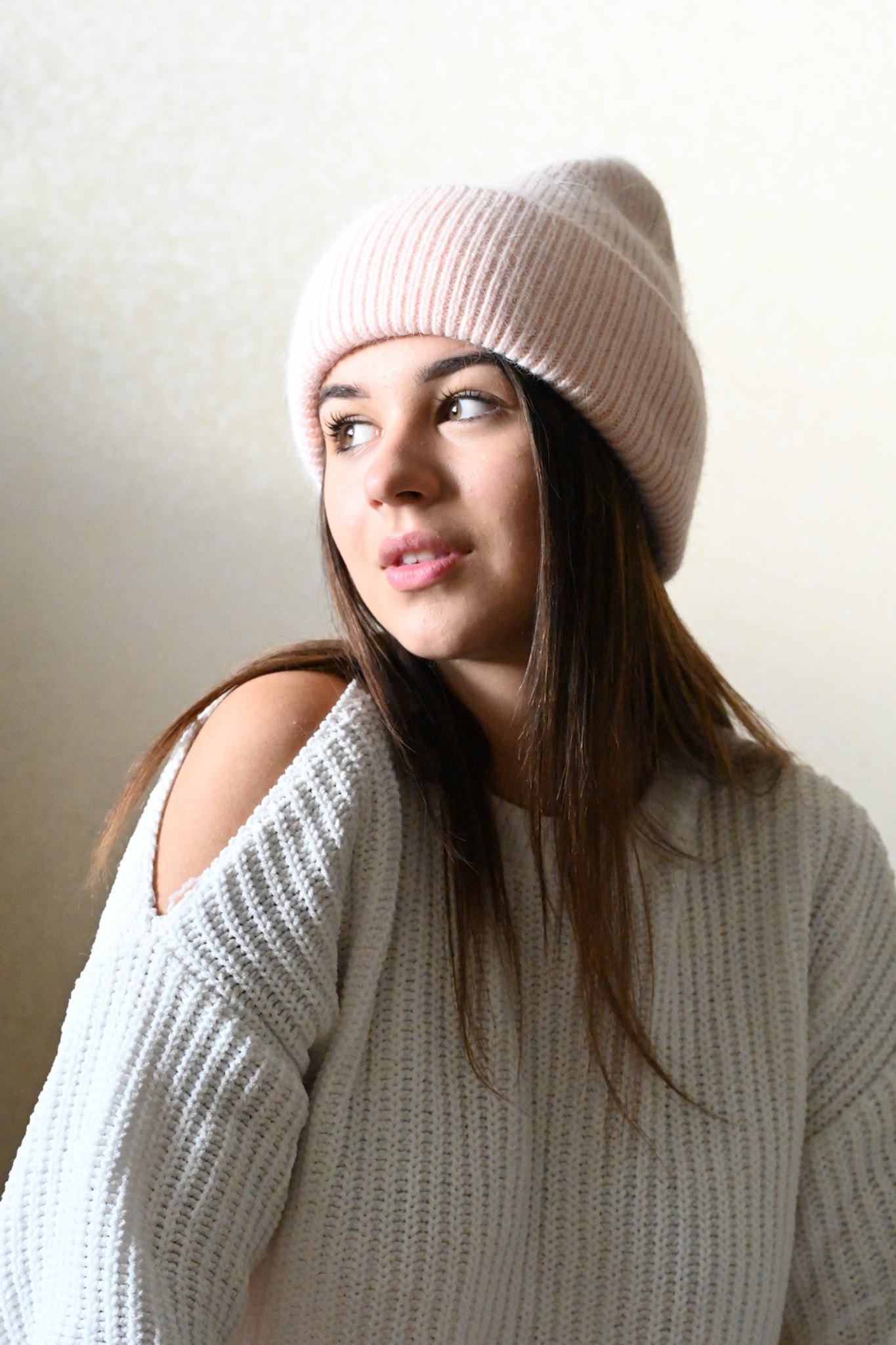 Warm, soft and fluffy Angora Beanie, light pink