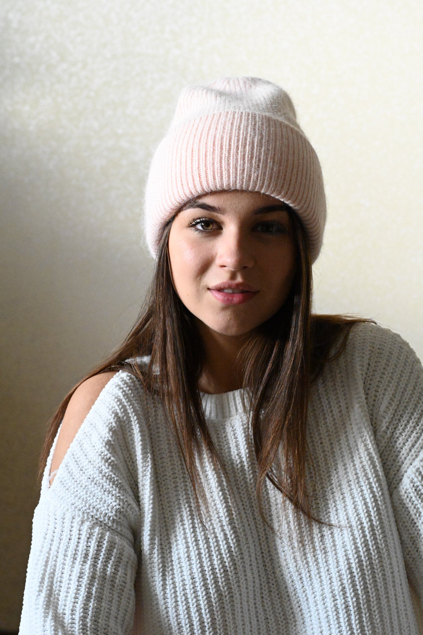 Warm, soft and fluffy Angora Beanie, light pink