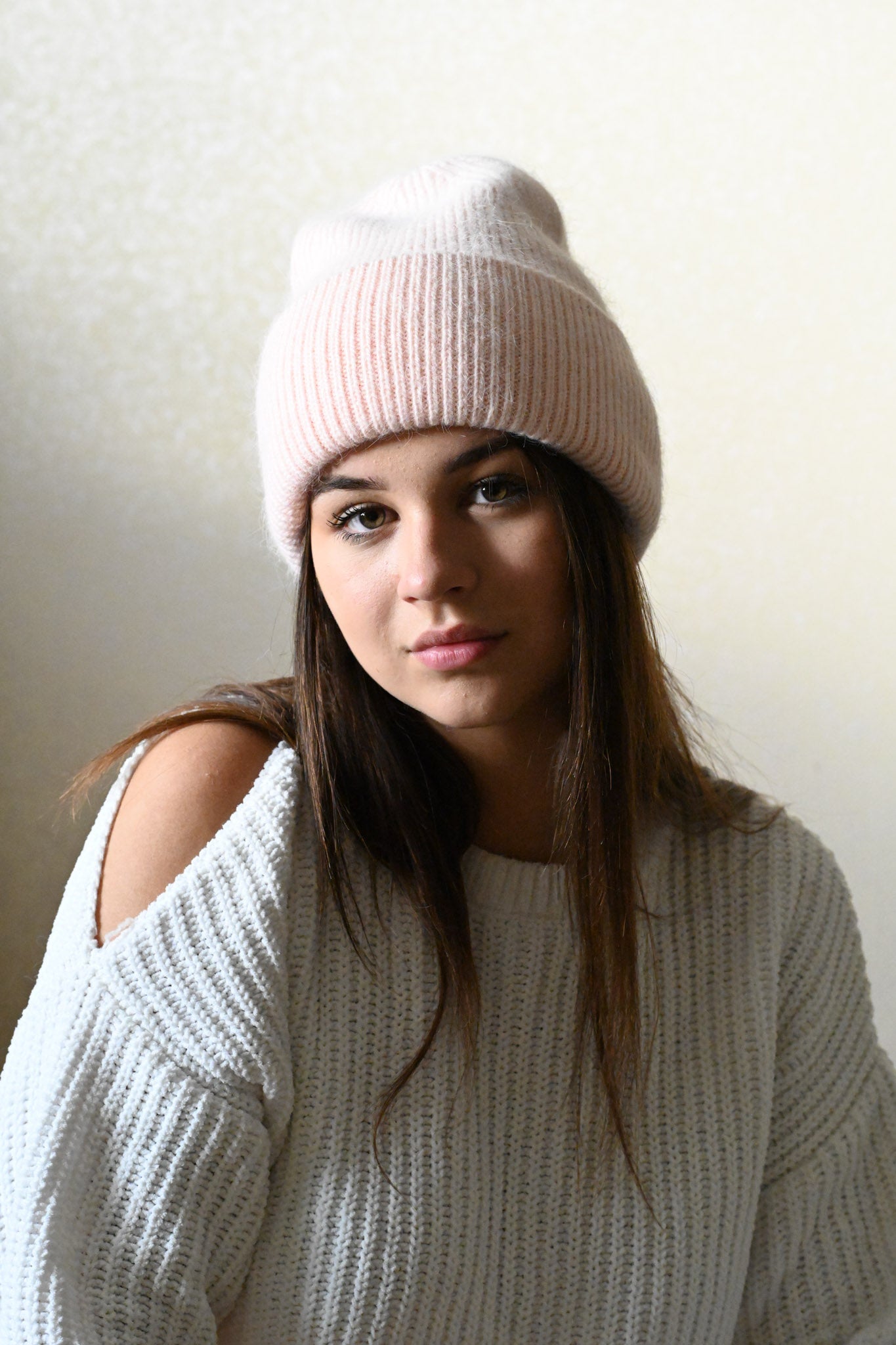 Warm, soft and fluffy Angora Beanie, light pink