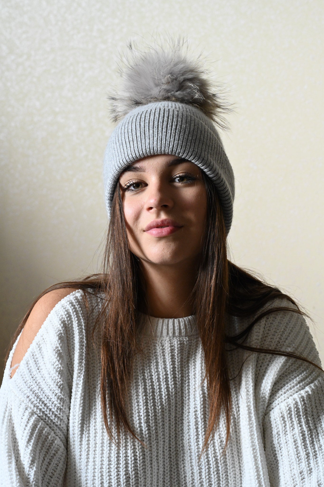 Cashmere and merino wool warm winter hat, fur pompom grey
