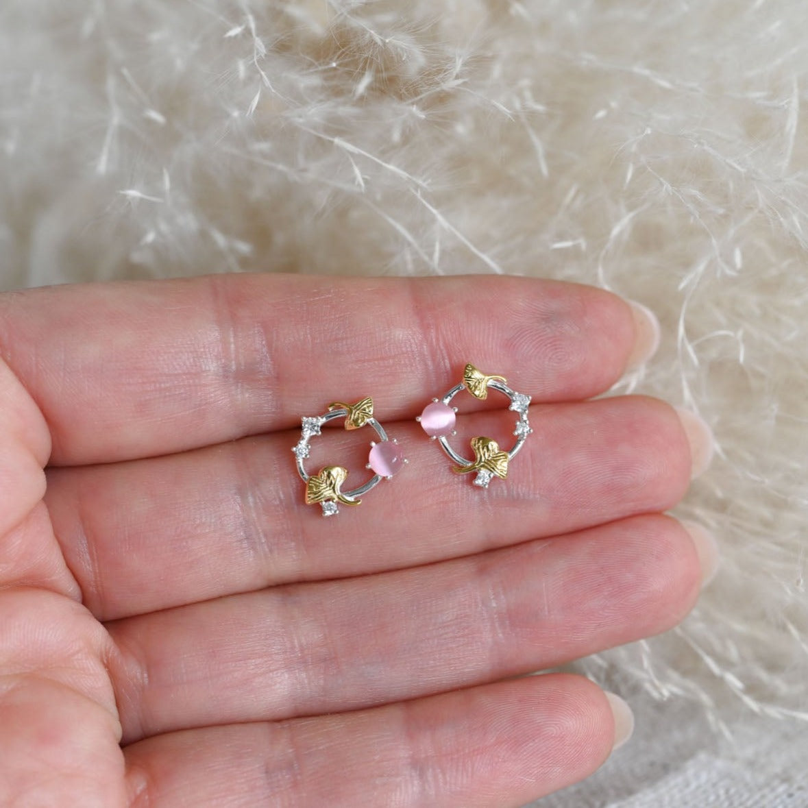 Wreath stud earrings pink opal