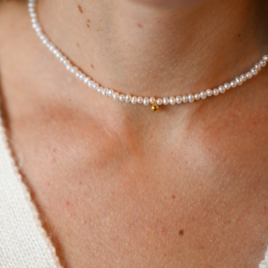 Choker with mini pearls, natural freshwater pearls