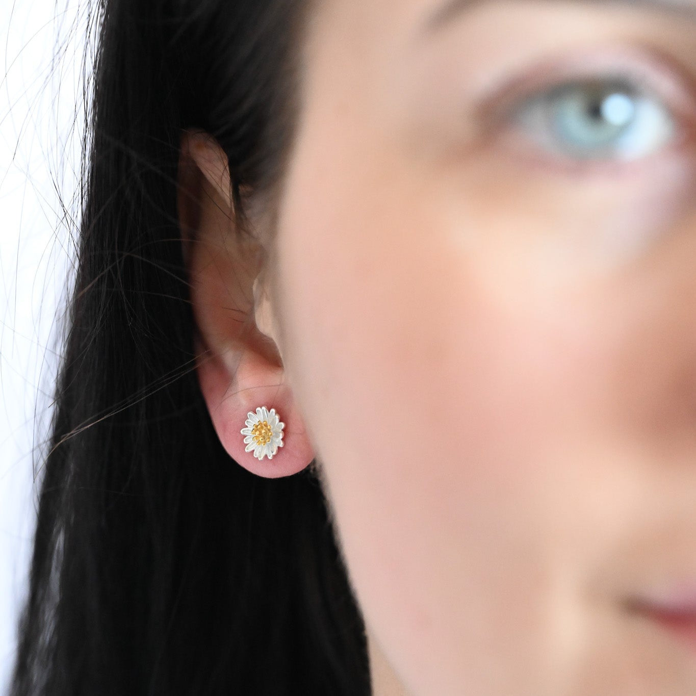 Gänseblümchen Ohrstecker, 925er Silber, 18K Gold