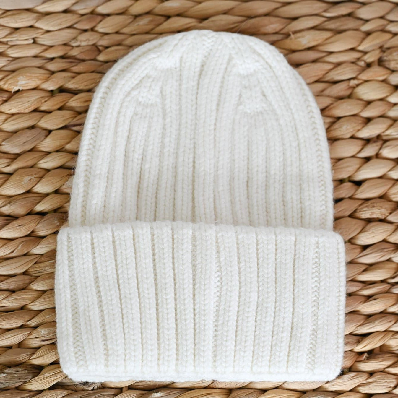 Thick warm winter hat 100% wool, dark grey