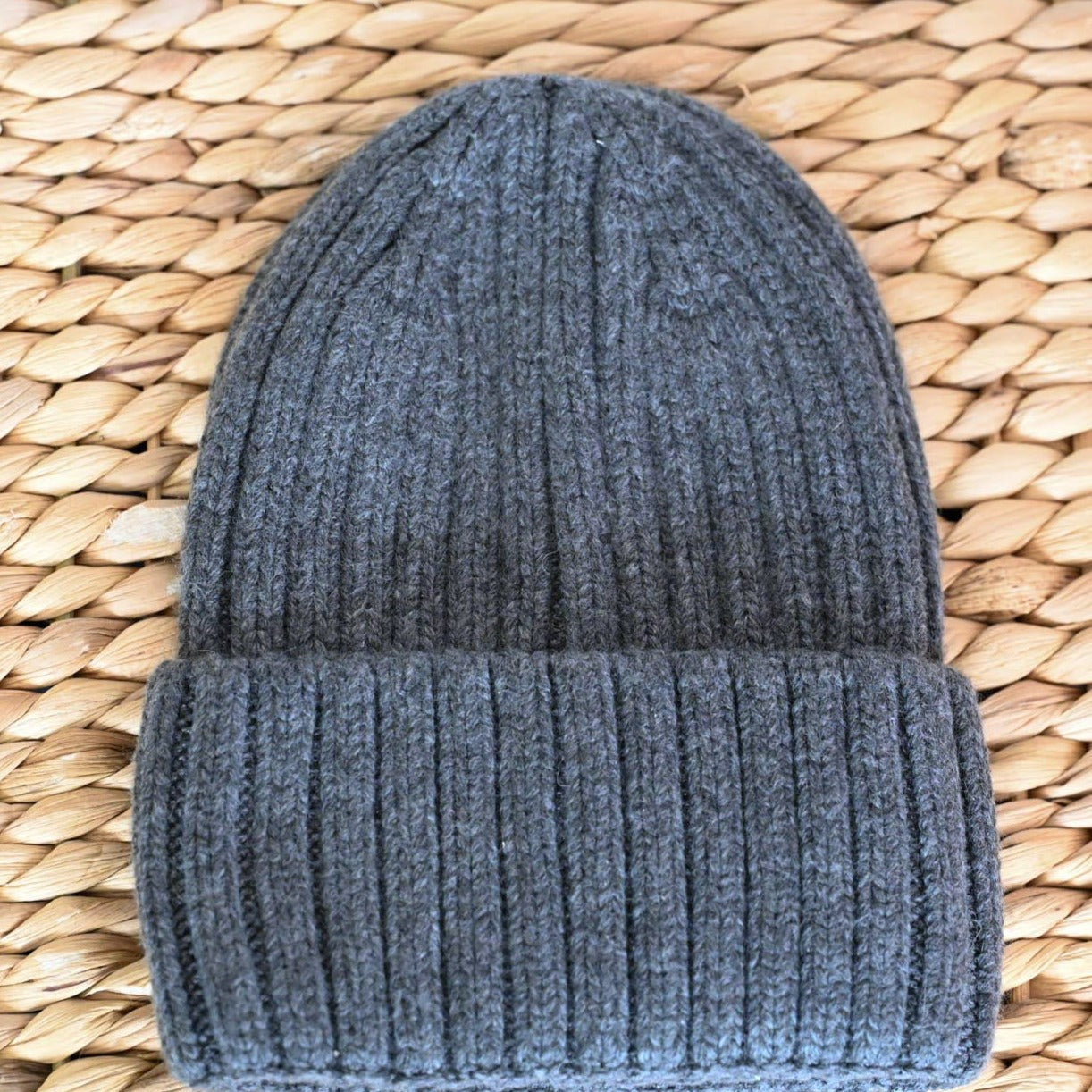 Thick warm winter hat 100% wool, dark grey
