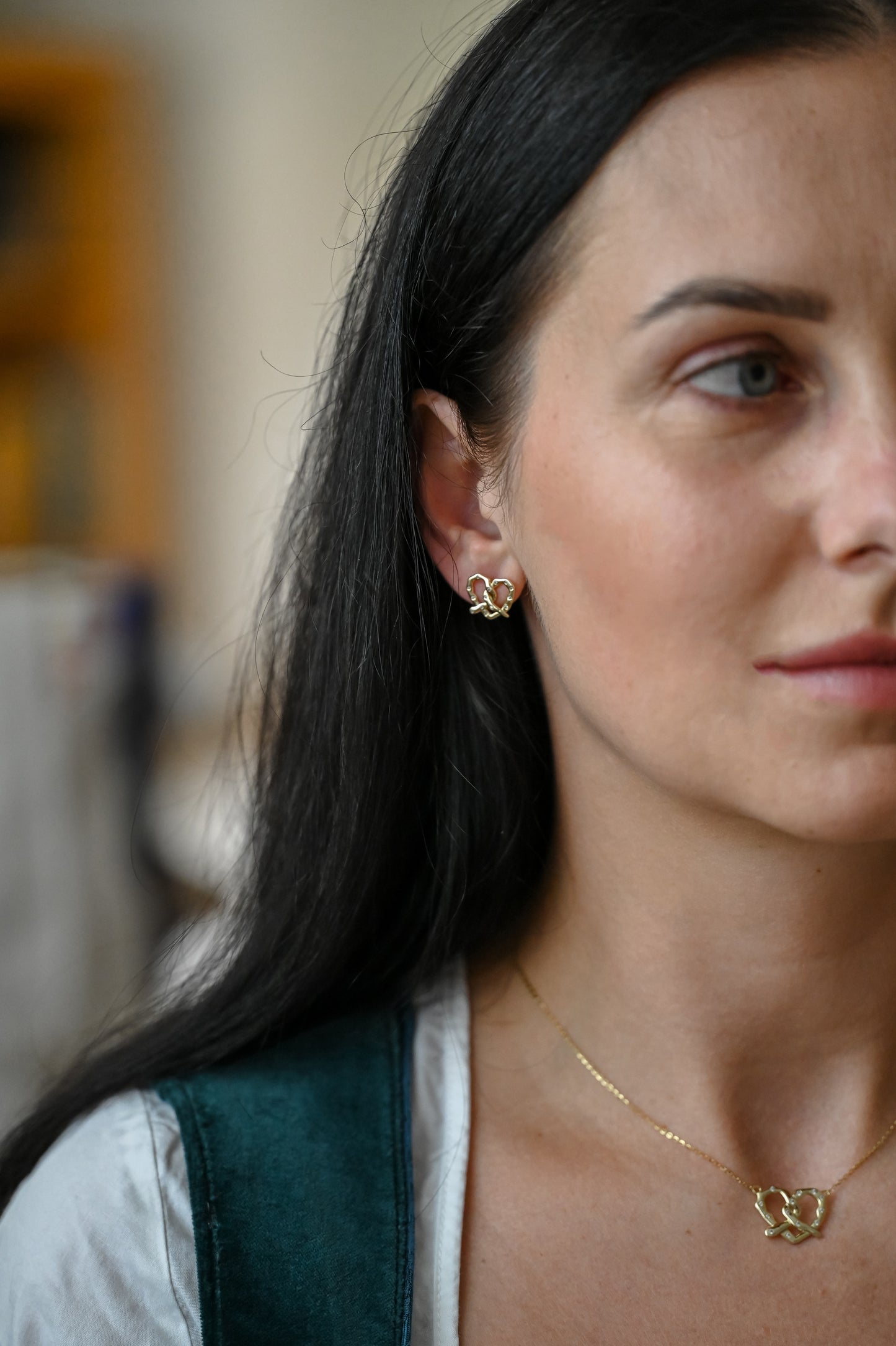 Ohrstecker große Breze mit Zirkon, 925 Sterling Silber 14K Gold