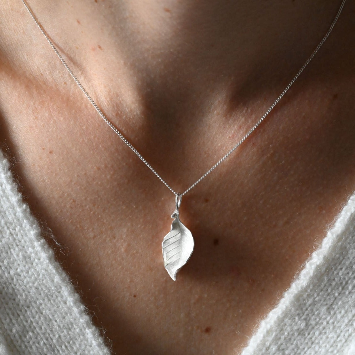 Necklace "Flying Autumn Leaf", 925 silver, 18K gold