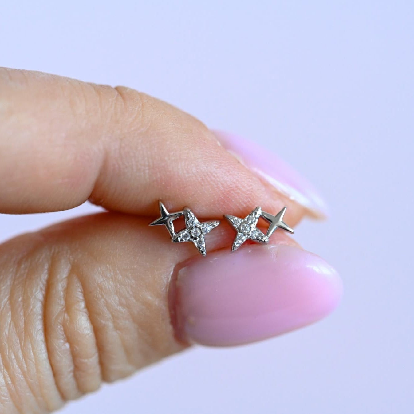 Zwei Mini Sterne Ohrstecker, 925er Silber, 14K Gold