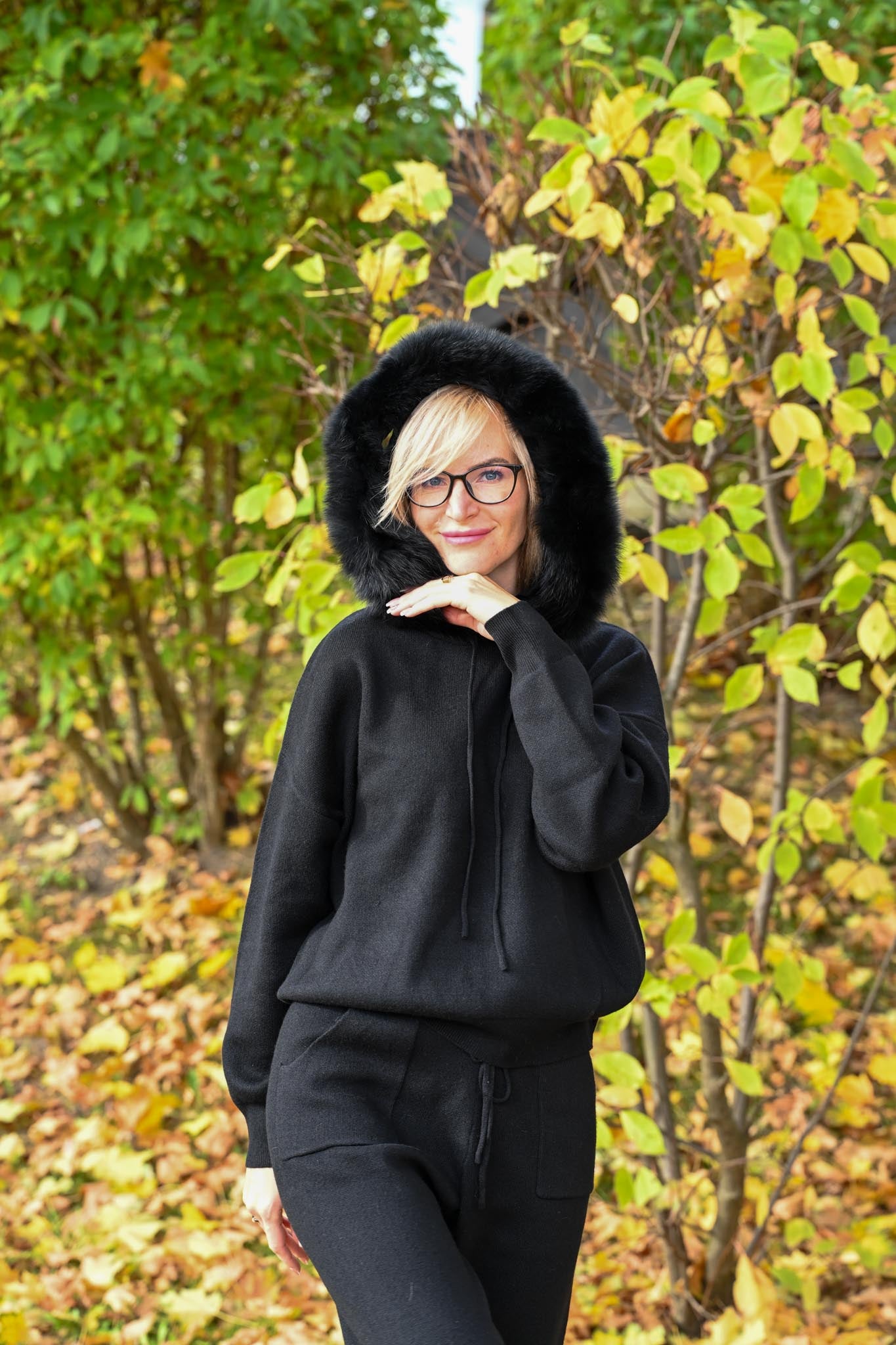Women's Cashmere Suit with Hood, Black