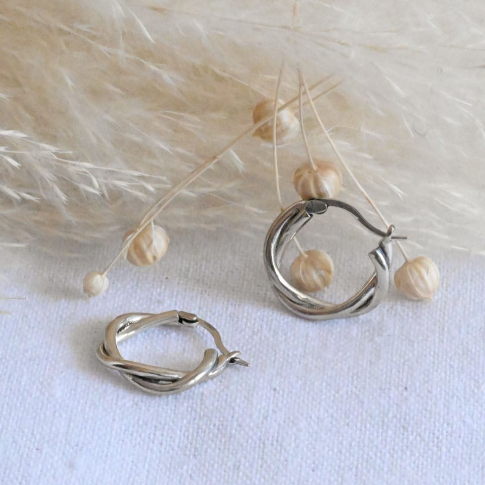 Braided geometric hoop earrings gold