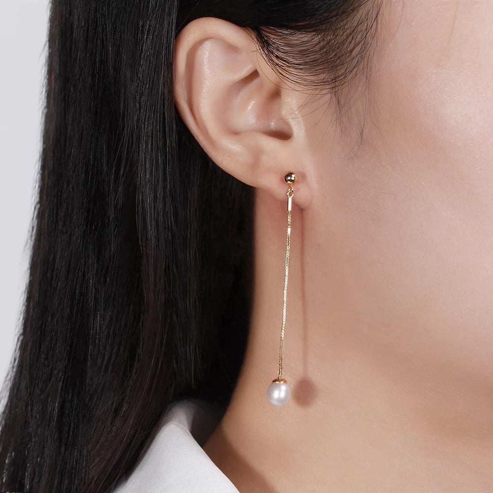 Copy of hanging earrings zircon and pearl on delicate chain