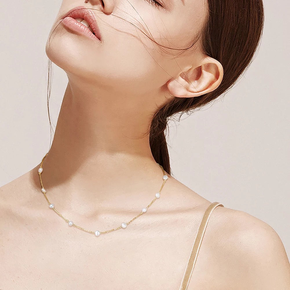Zarte minimalistische Halskette mit 5 Süßwasserperlen, 925er Silber, 14K Gold