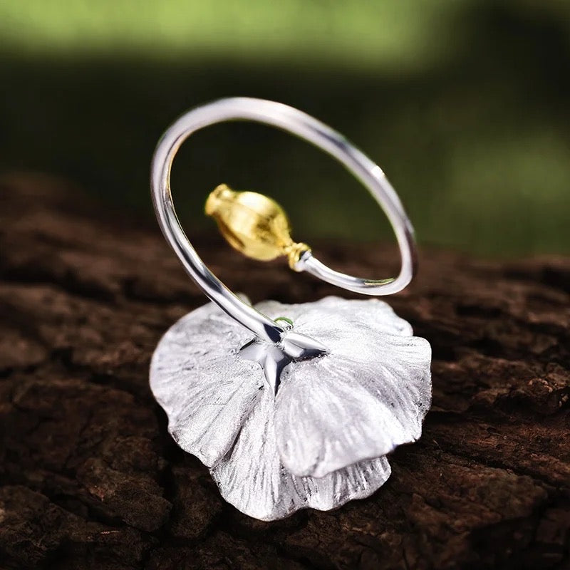 Handgefertigte Ohrringe und Ring "Blühende Mohnblume"