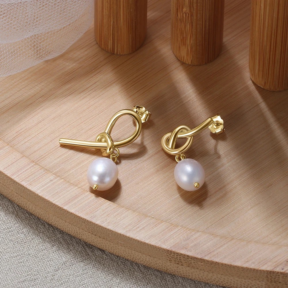 Pearl Earrings Bow with Pearl