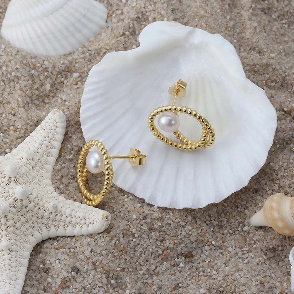 Handmade Minimalist Stud Earrings: Double Circle with Pearl