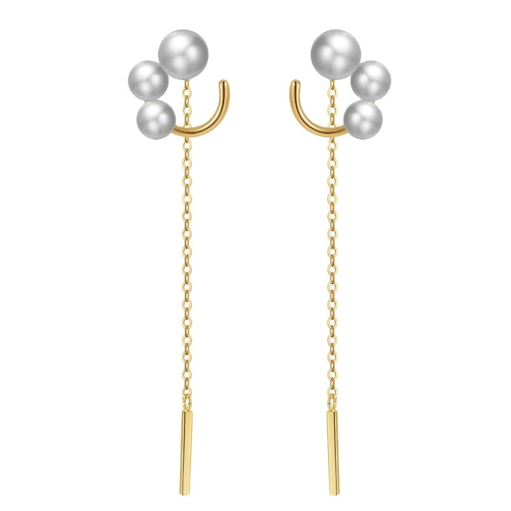 Handmade minimalist earrings with three different pearls and chain pendant
