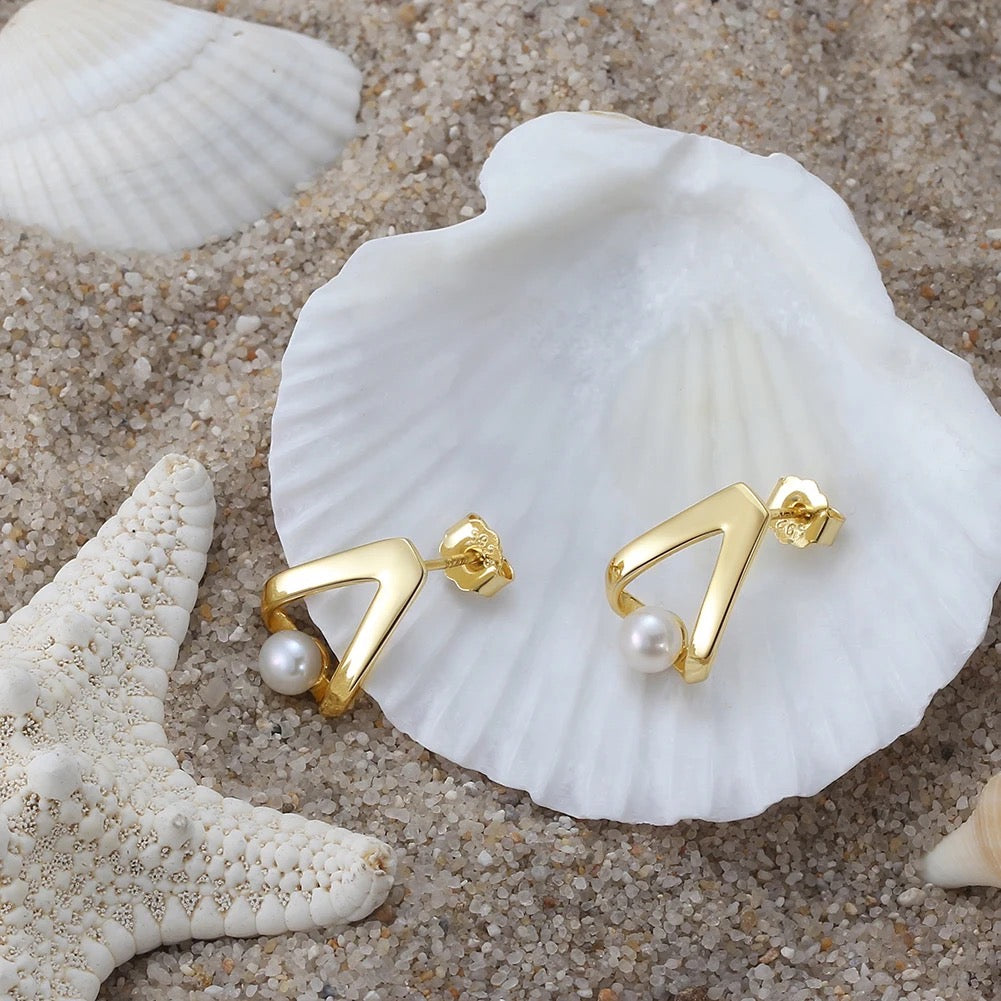 Triangle stud earrings with small freshwater pearl