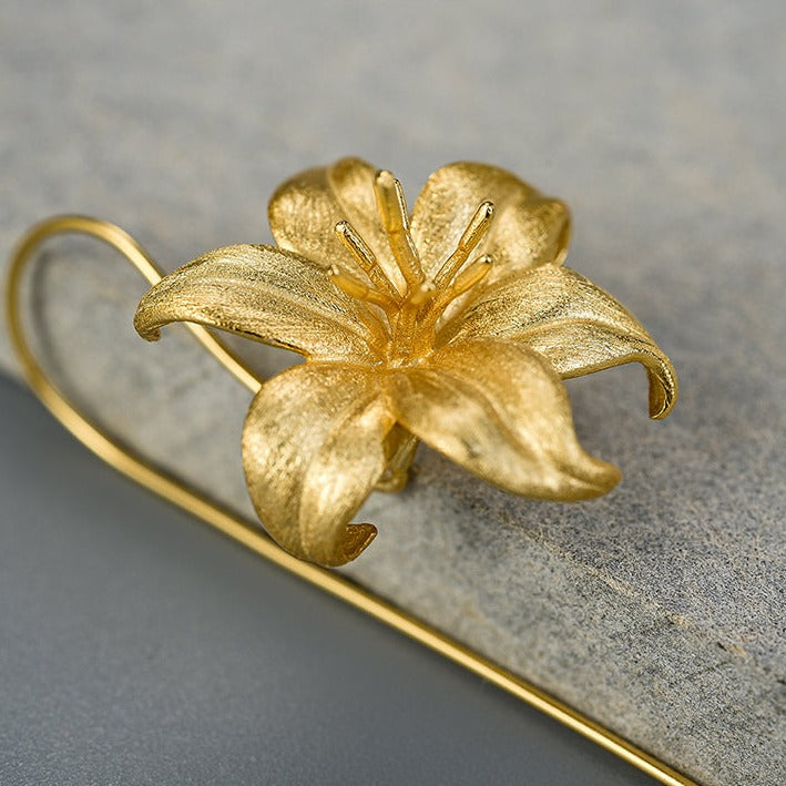 Handgemachte Hängeohrringe "Blühende Lilien", 925er Silber, 18K Gold
