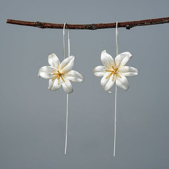 Handgemachte Hängeohrringe "Blühende Lilien", 925er Silber, 18K Gold