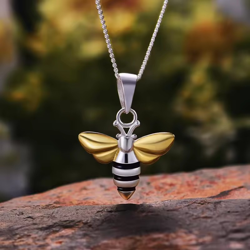 Necklace with bee pendant, 925 silver, 18K gold