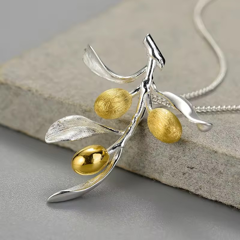 Necklace with olive branch pendant, 925 silver, 18K gold