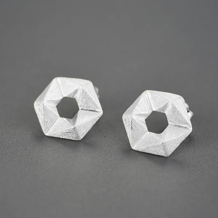 Handgemachte Würfel Ohrstecker, 925er Silber