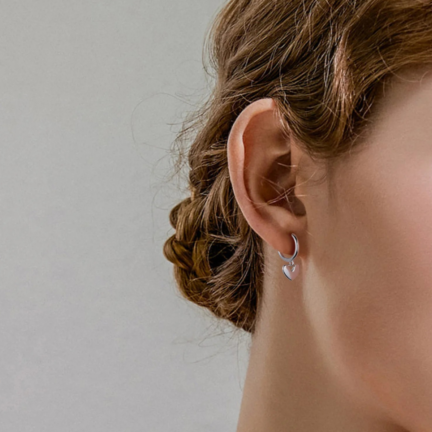 Minimalist hoop earrings with heart pendant, 925 silver, 18K gold