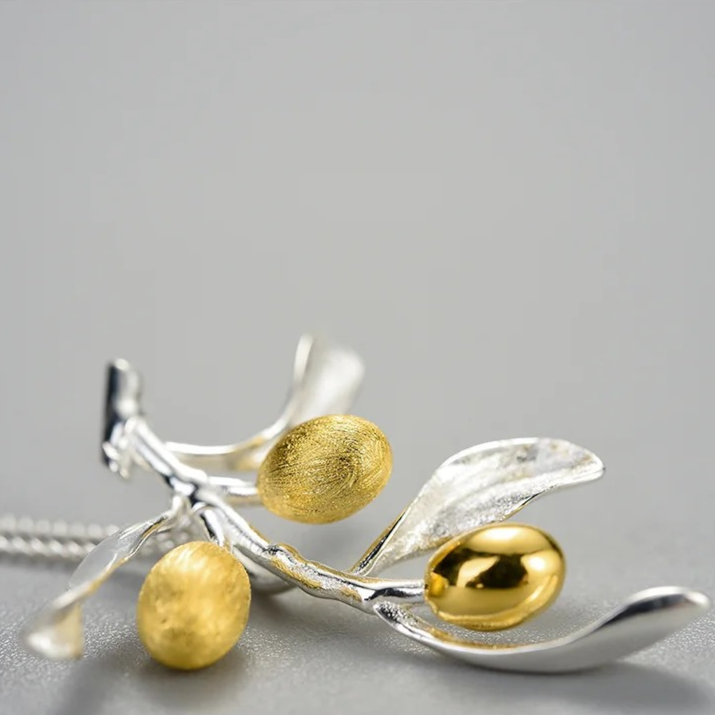 Necklace with olive branch pendant, 925 silver, 18K gold