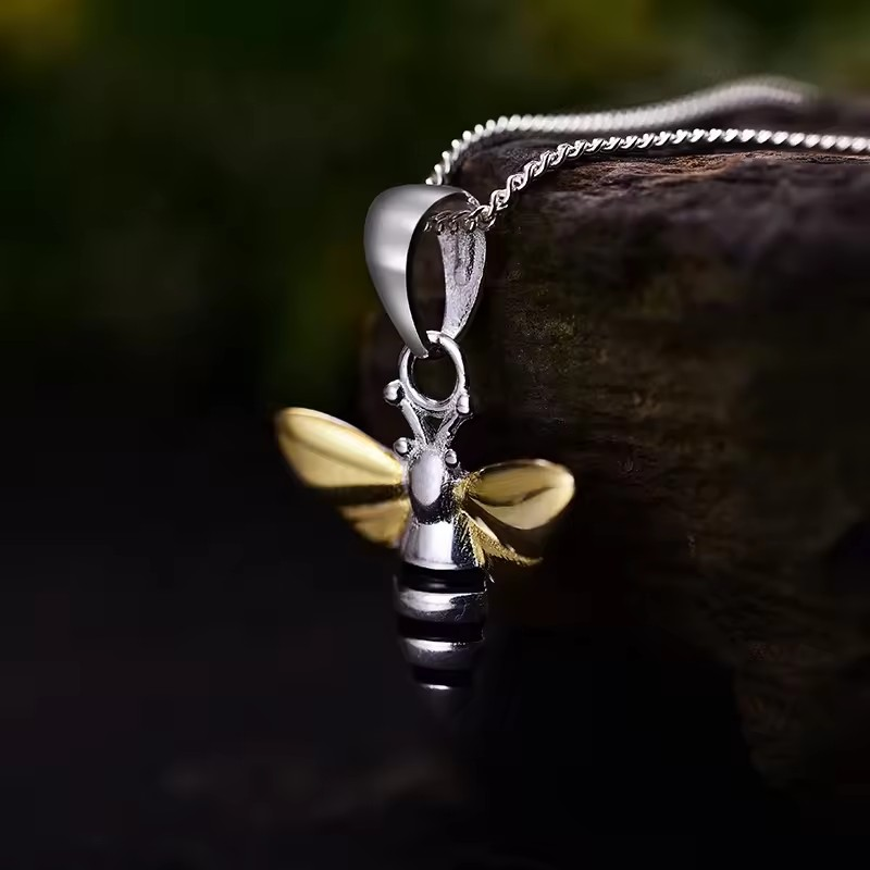 Necklace with bee pendant, 925 silver, 18K gold