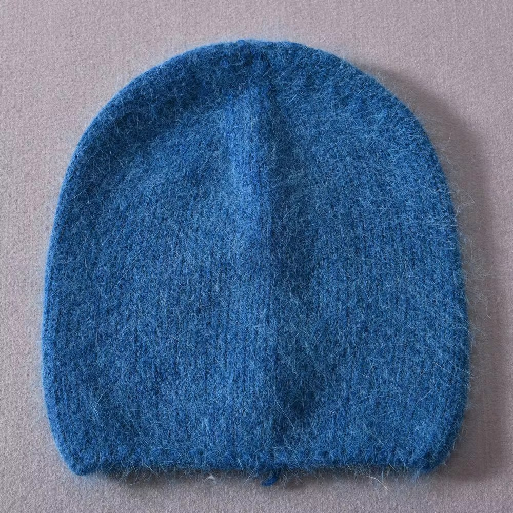 Thin soft beanie made of Angora wool, white
