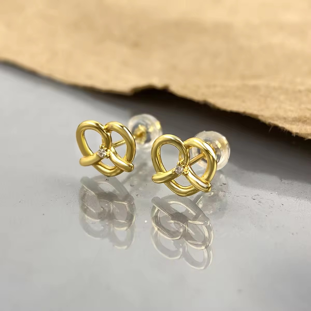 Small Breze Stud Earrings, 925 Sterling Silver, 18K Gold