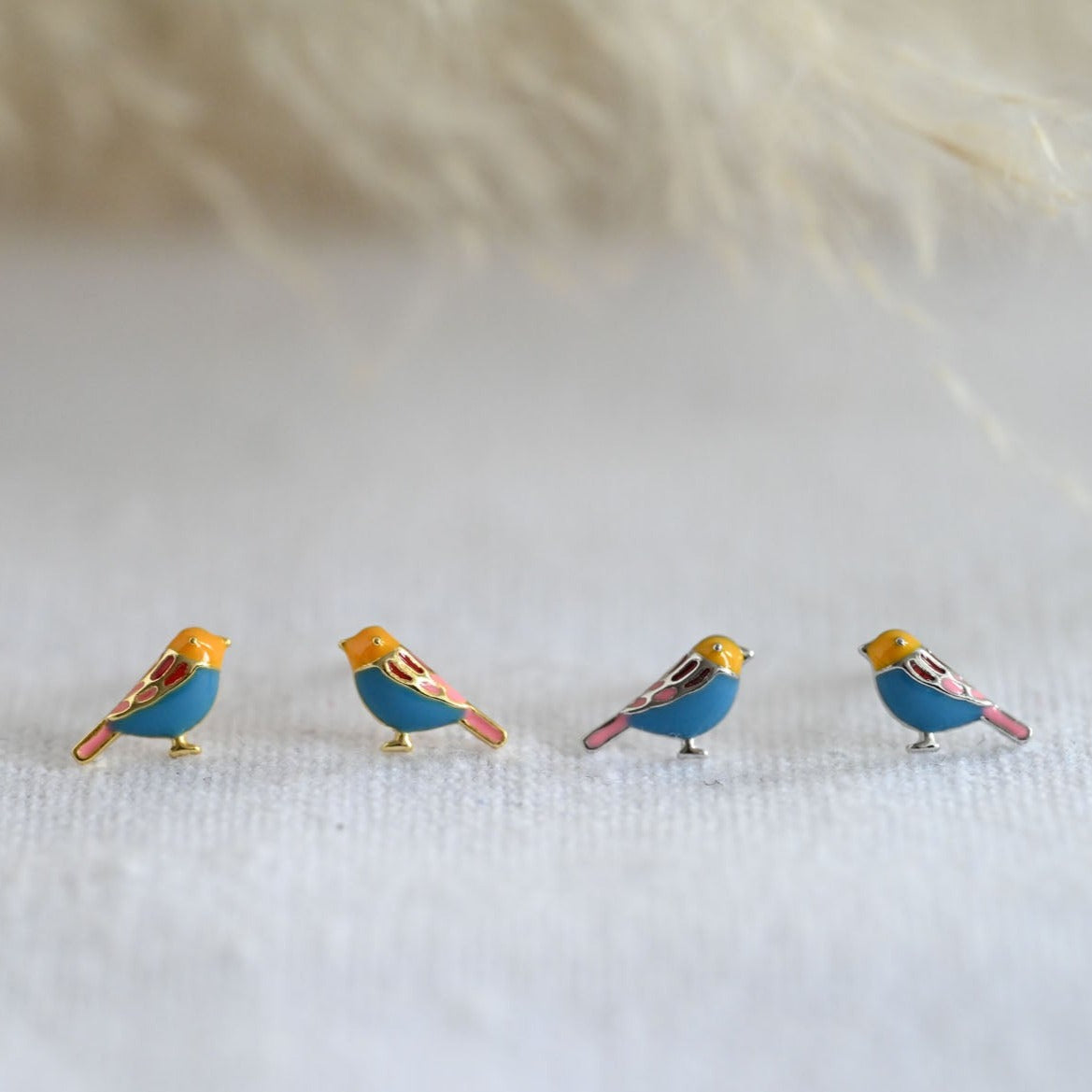 Small cute bird stud earrings