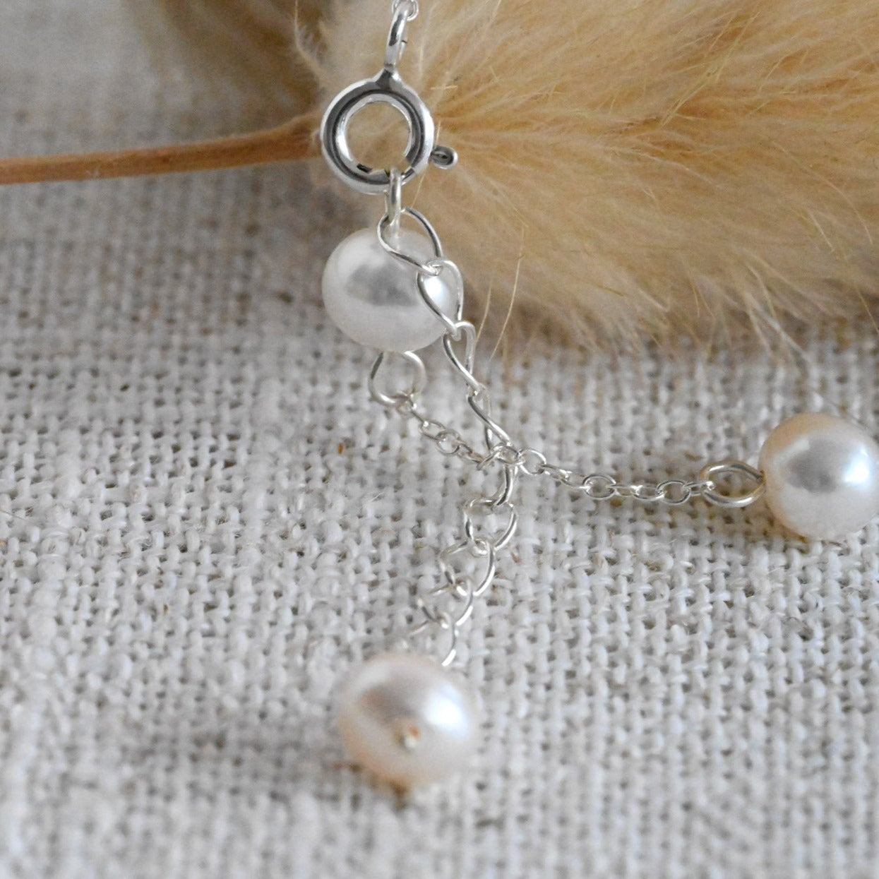 Handmade delicate bracelet, 925 silver, freshwater pearl