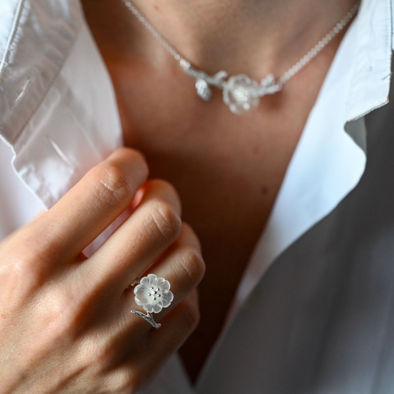 Handmade size adjustable ring "Flower in the rain"