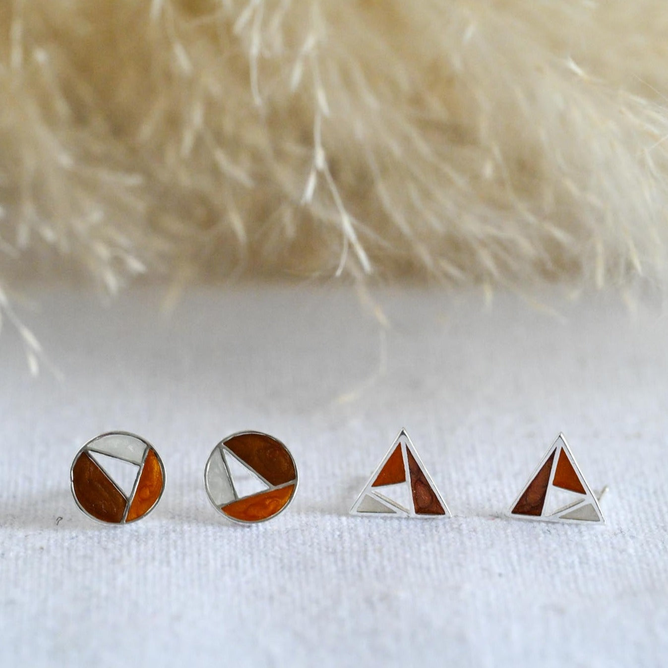 Triangular stud earrings with triple colors