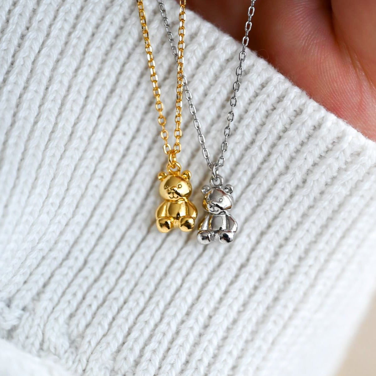 Minimalist cute necklace with teddy bear pendant gold