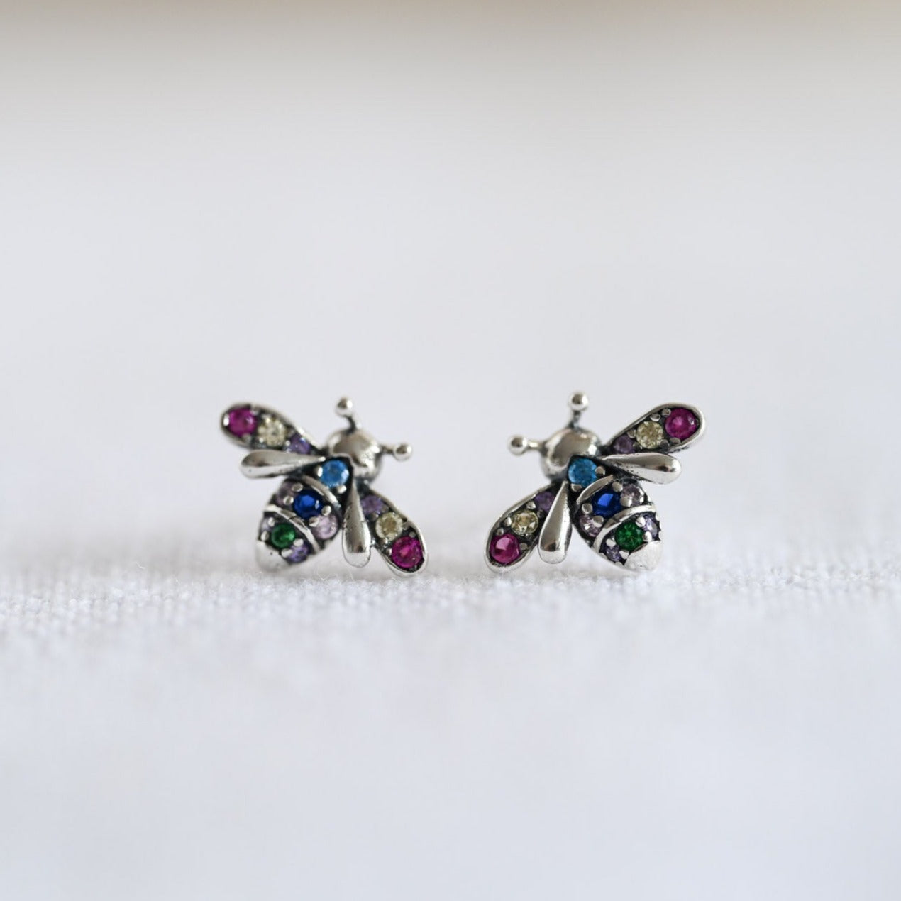 Cute minimalist earrings – Dainty bee stud earrings bee rainbow