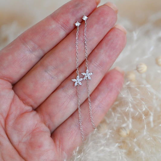 Chain Earrings with Delicate Flower Silver