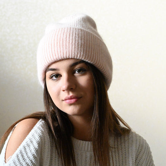 Warme, weiche und flauschige Angora Beanie, hellrosa